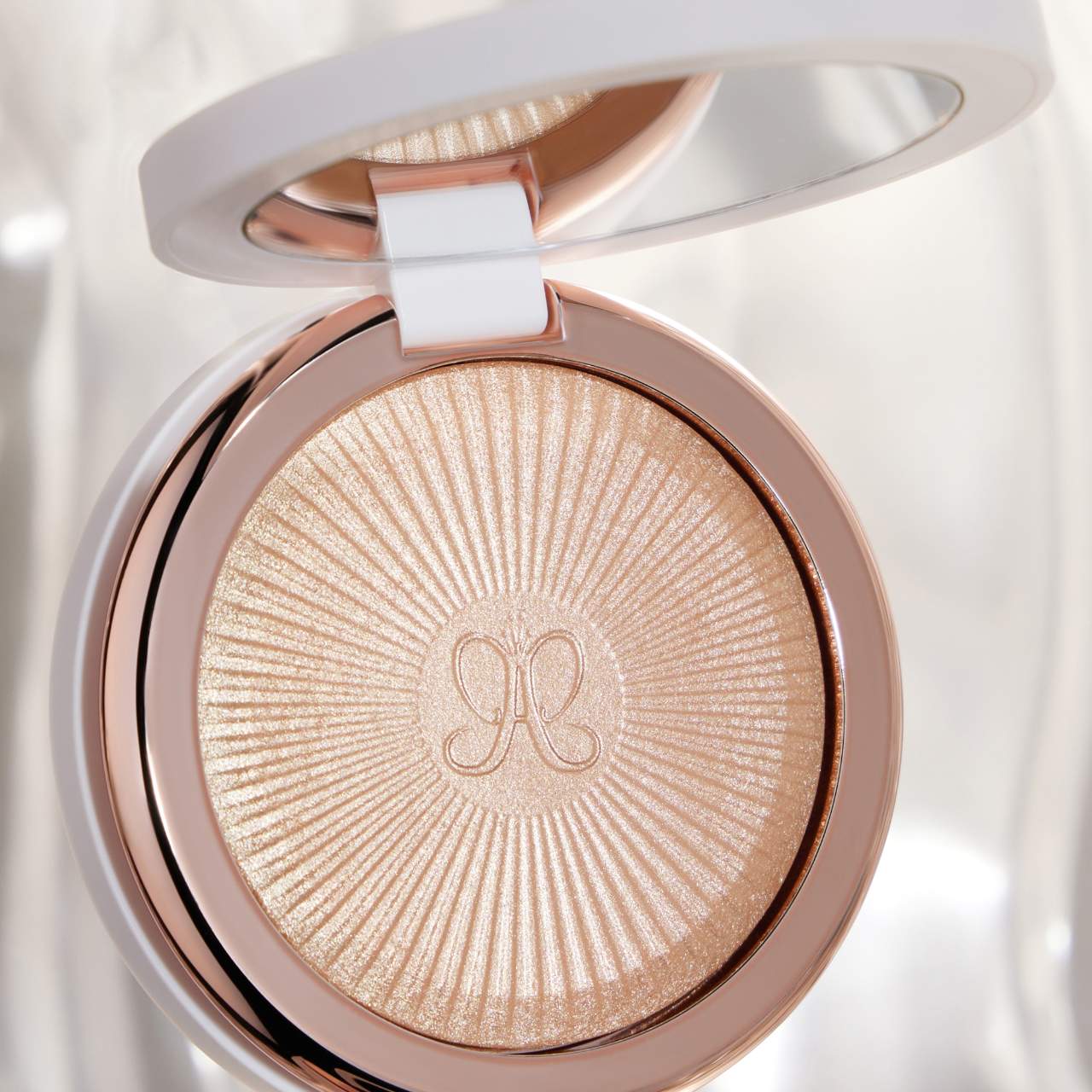 Anastasia Beverly Hills Glow Seeker Champagne Gold Powder Highlighter