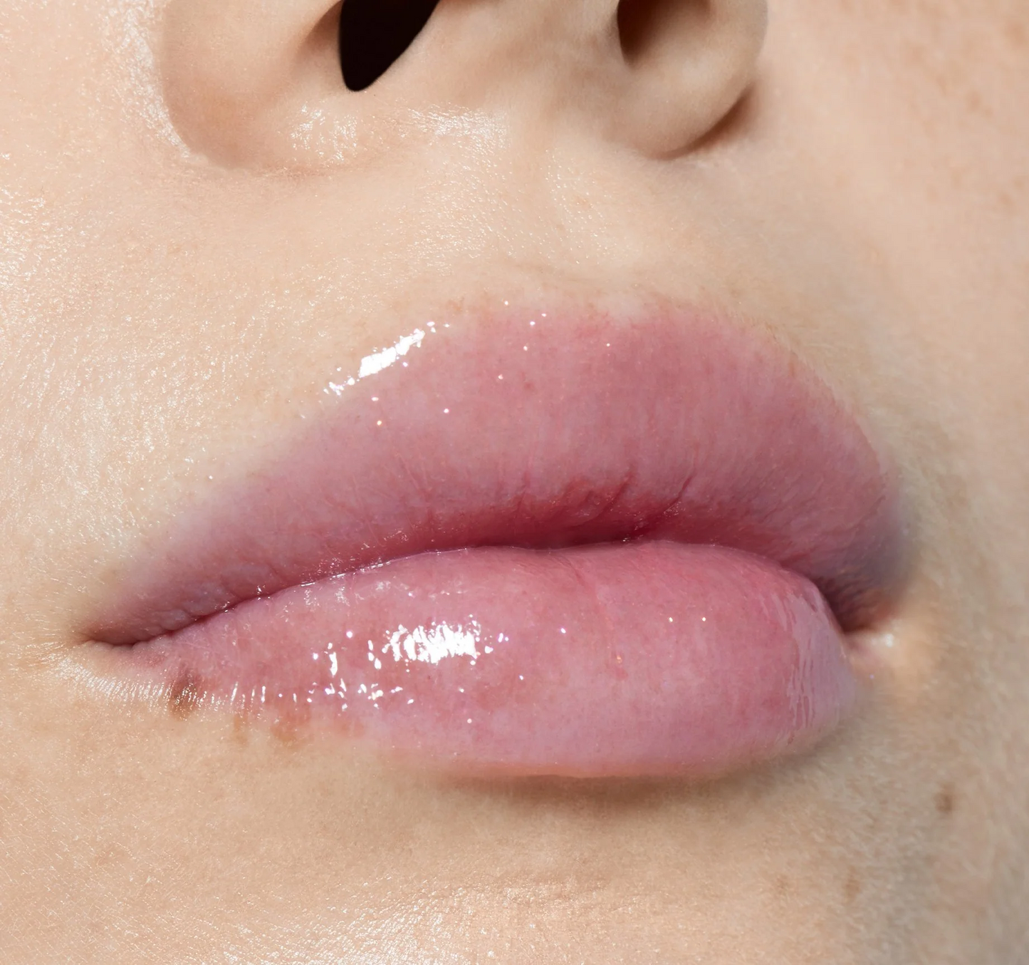 Morphe 2 Glassified Lip Oil ‘Shiny Dancer’