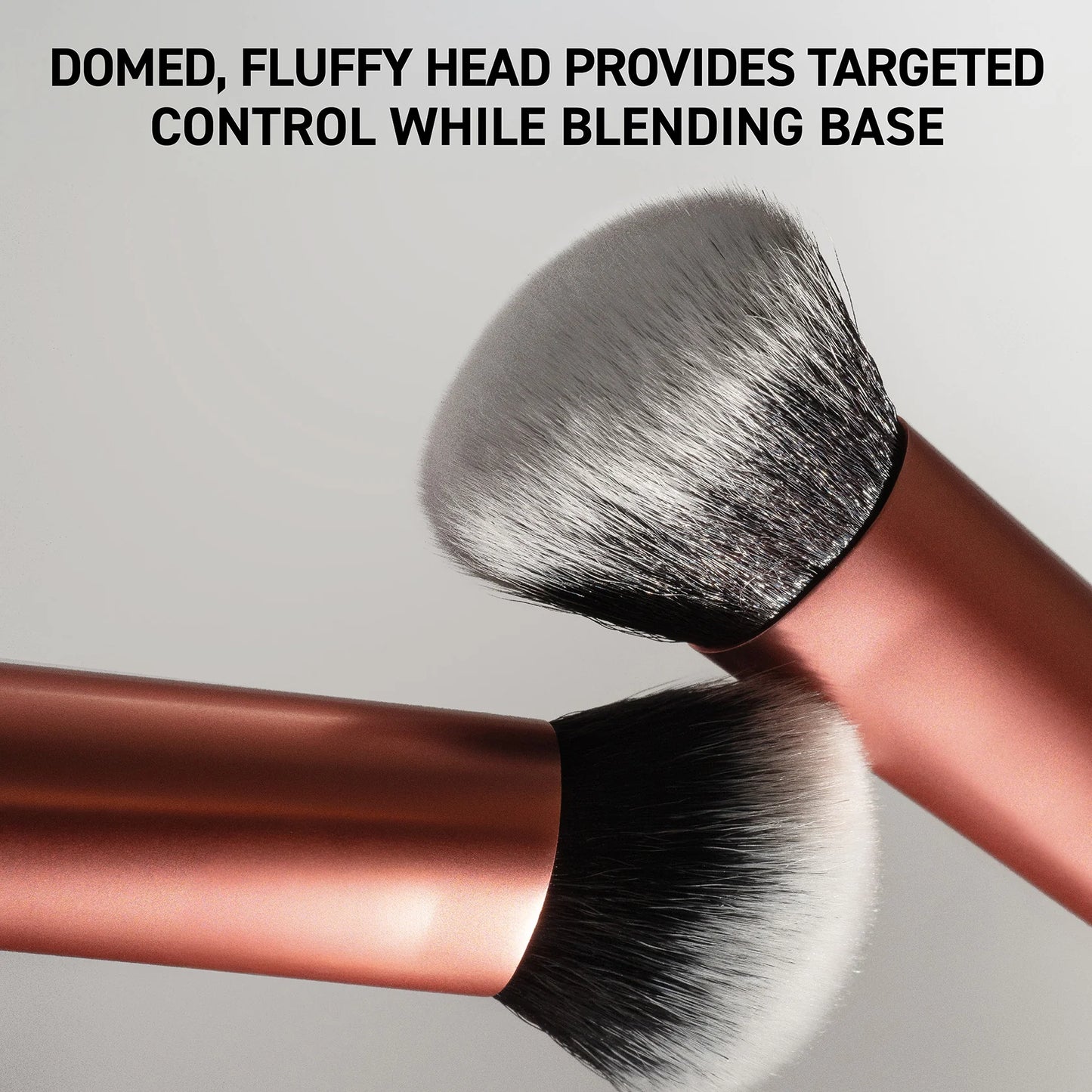 Real Techniques 200 Expert Face Brush