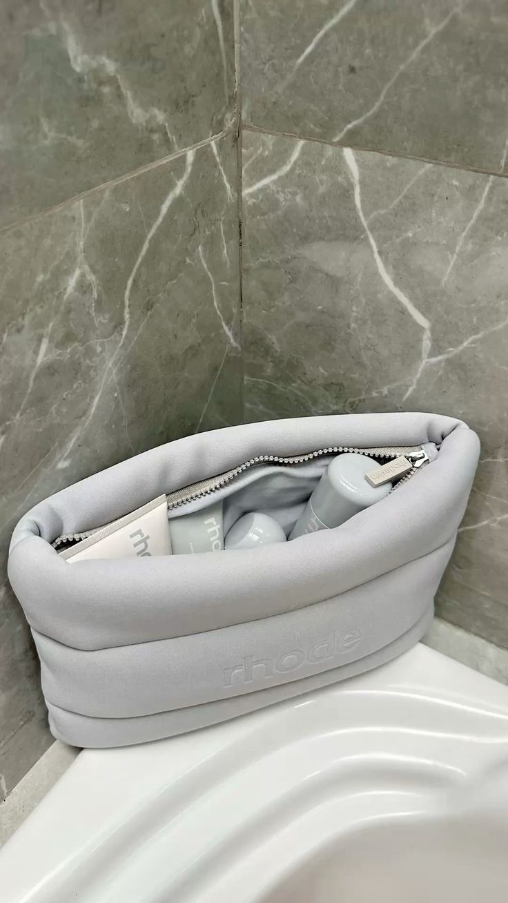 Rhode Embossed Grey Bubble Bag