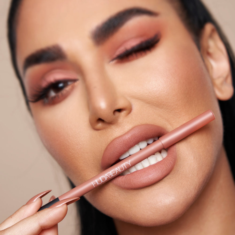 Huda Beauty Lip Contour 2.0 Automatic Matte Lip Pencil