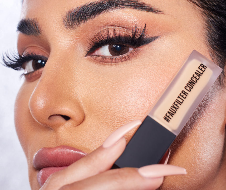 Huda Beauty #FauxFilter Matte Buildable Coverage Waterproof Concealer