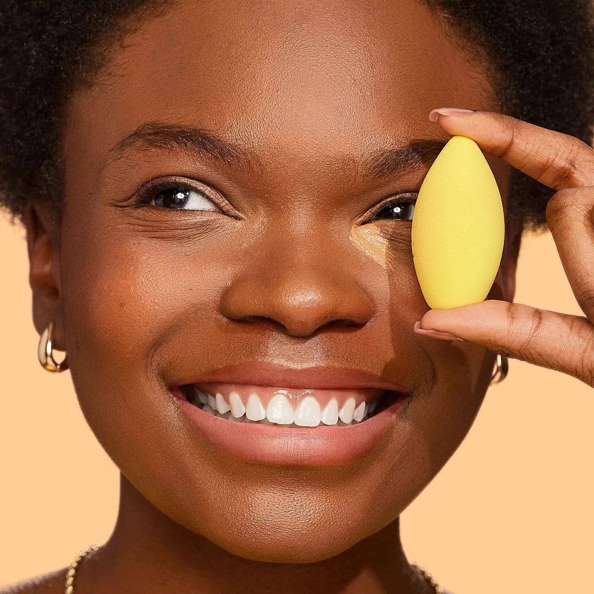Real Techniques Miracle Concealer Sponge Duo